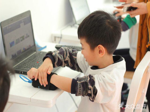 天津聚思脑电反馈专注力培训 天津聚思脑电反馈专注力培训