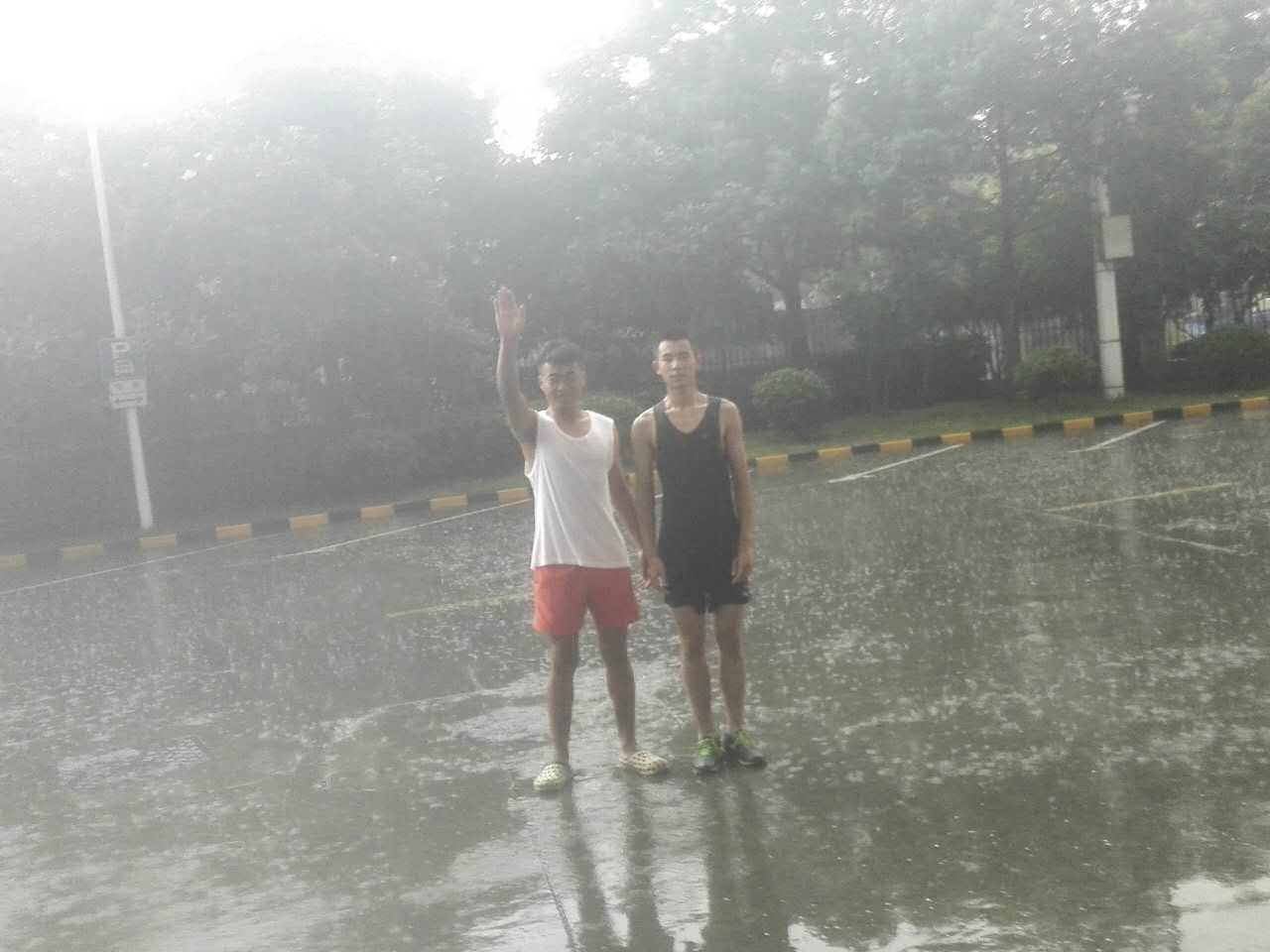 �Ϻ��п�������ѵ�����