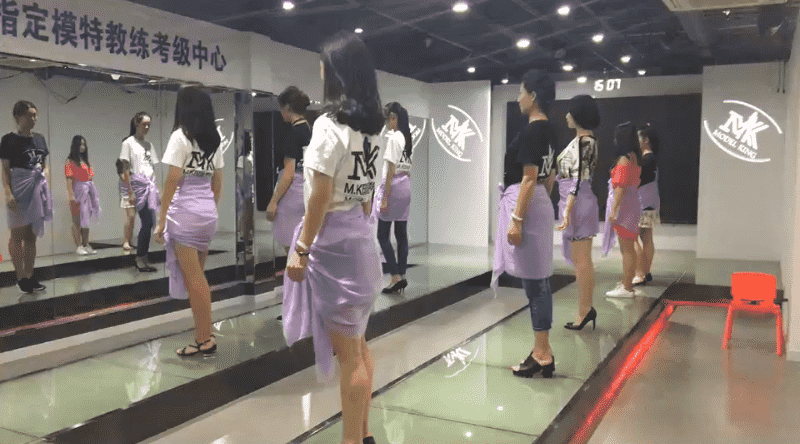 �Ϻ���������������