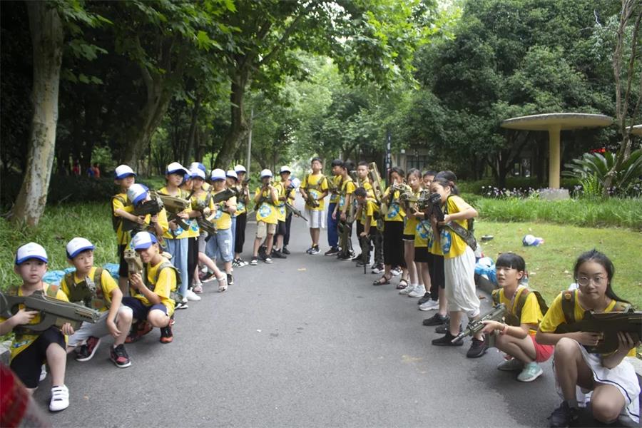 ���ݻ�������Ӫ