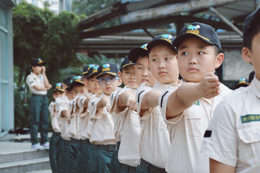 ���ݾ�ѵ����Ӫ