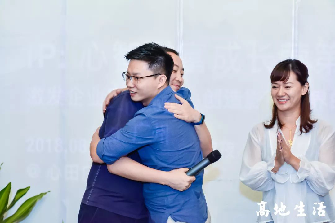 �����ݽ��ڲ���ѵ