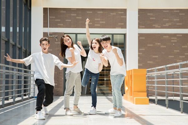 ���ݶ���������ͯ���Է���ѵ������