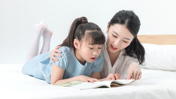 ֣�ݶ���������ͯ���Է���ѵ������