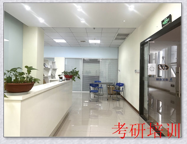 ������ְ���и���,���С�