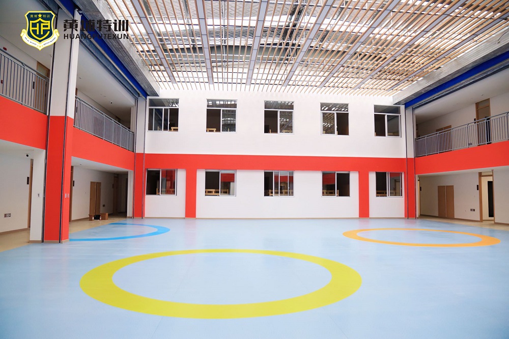 ������;���Ҿ�ѵ����Ӫ