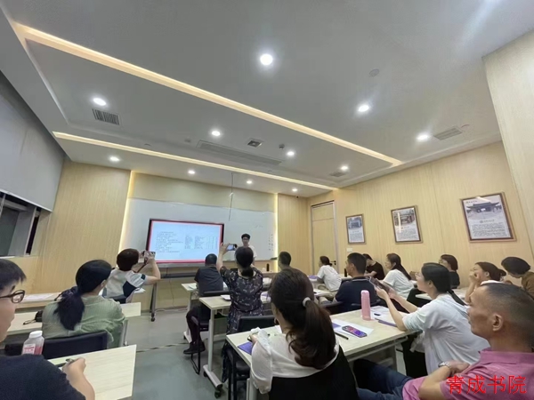 ���߶��꼶����һ��һ����ѧУ