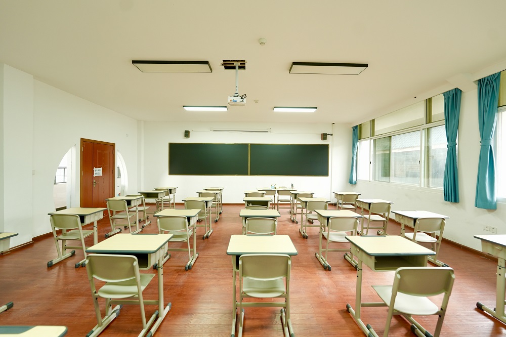 �����¶���