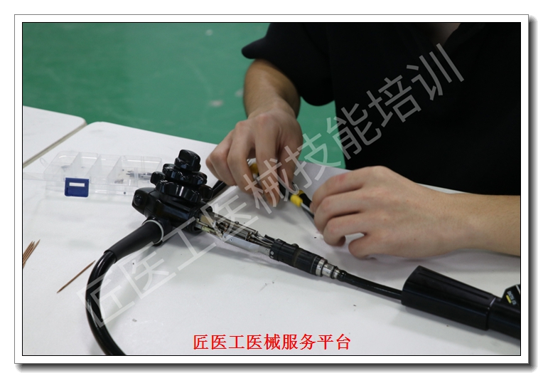 �人ҽ���豸ά�޼���ѧϰ