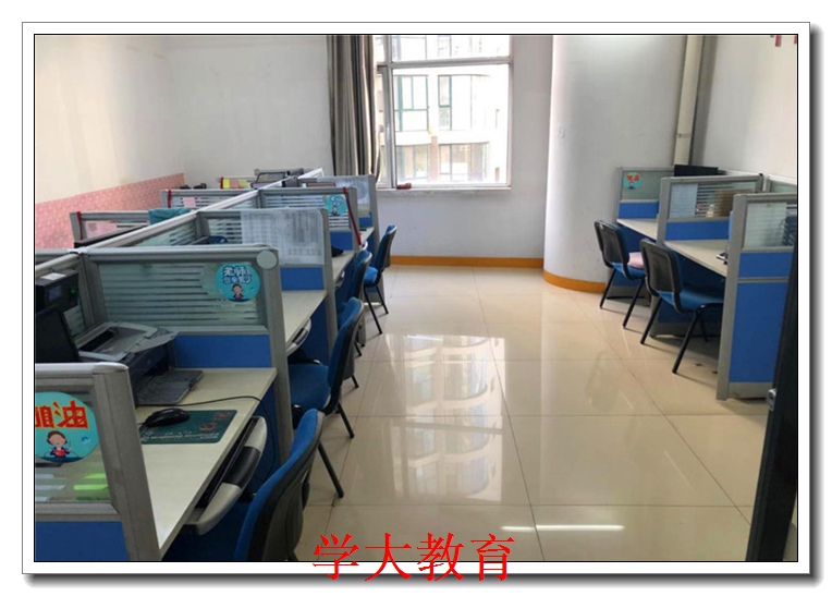 �ȷ��п�Ӣ���̰�