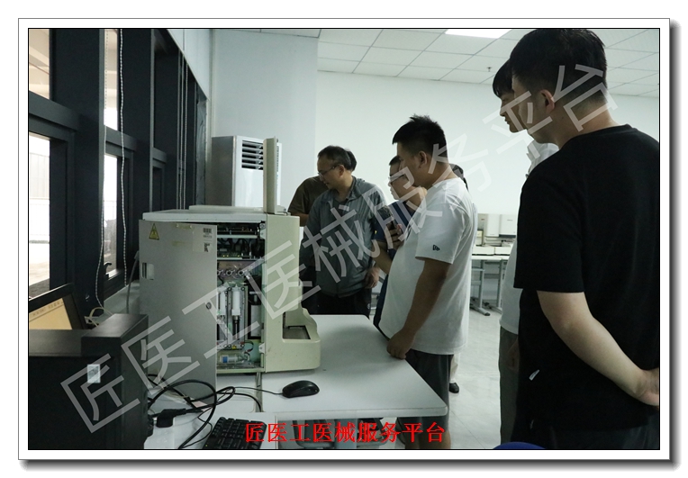 �ع��ĵ�ͼ��ά�޼�����ѵ