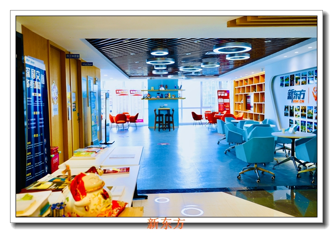 �����¶���Ӣ����װ��ͻ�ƻ������ޣ�ǿ���ۺ�������ʵ��Ӣ����