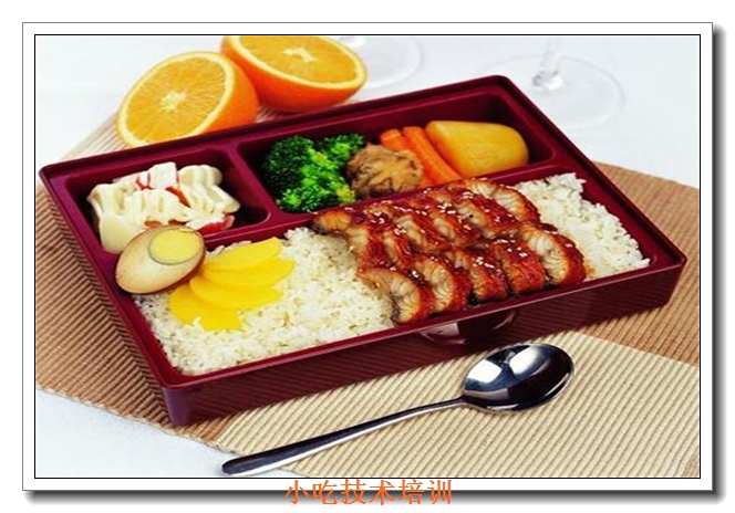 ����С���������ѵ