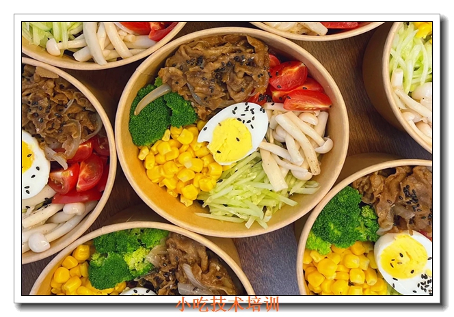 Ȫ��ҹ��С����ѵ