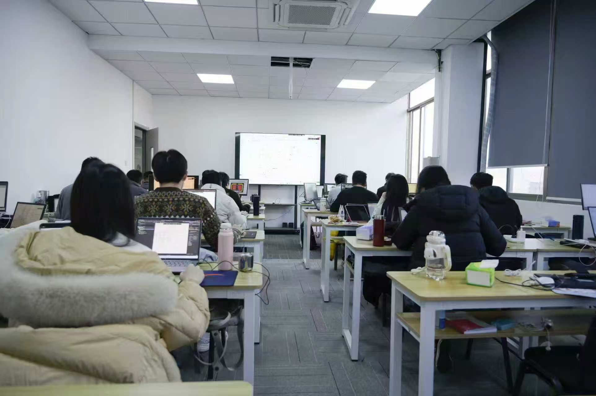 上海硬件测试就业班 上海硬件测试就业班
