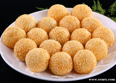 ����ʳΪ��С����ѵ����������Բ��ѵ