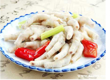 ��ɽʳΪ��С����ѵ�����ݽ���צ��ѵ