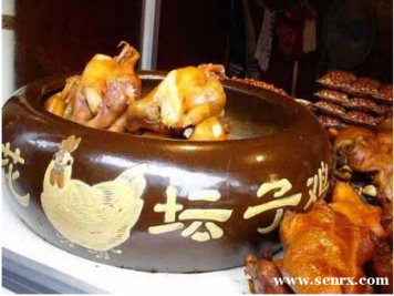 �Ͼ�ʳΪ��С����ѵ���Ĺ�̳�Ӽ���ѵ