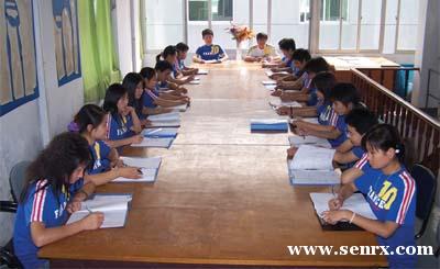 �����ļ�����װŮʱװ��ƴ���רҵ��ѵ