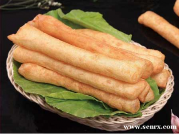 ��ɳʳΪ��С����ѵ���ĺ���С������ѵ