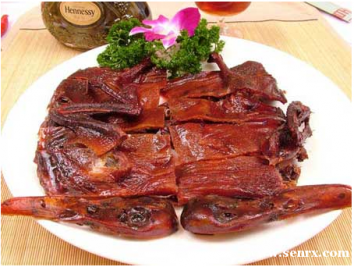 Ȫ��ʳΪ��С����ѵ���Ľ���Ѽ��ѵ