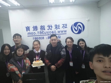 ����һ����������ʦ��ѵ��