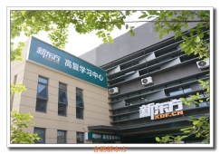 �Ϸʸ�����ռ�ѵ������ʽ��������ָ���Ч