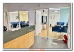 {ʯ��ɽ��ҵӢ����ѵ